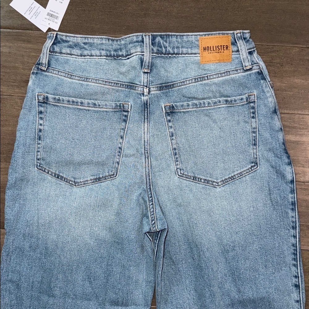 Hollister Ultra High Rise Dad Jeans SZ 30R / 10R - Picture 6 of 7